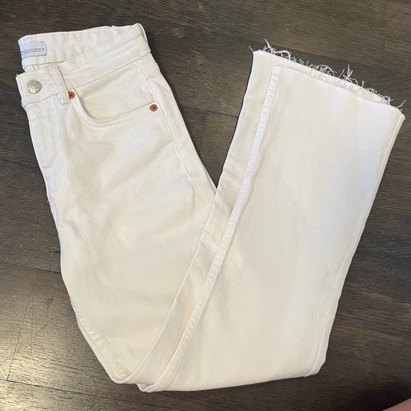 Zara Denim - White Zara Jeans